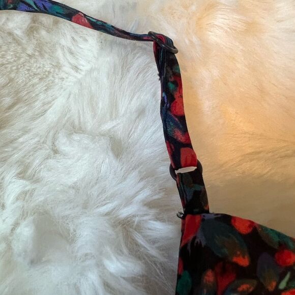 J. Crew Blue/Red Pattern Silk Camisole Top Sz 0 - Picture 8 of 8